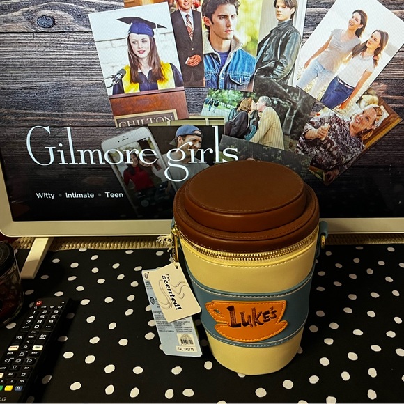 Loungefly Handbags - Gilmore Girls Luke's Diner To-Go Coffee Cup Figural Crossbody Bag